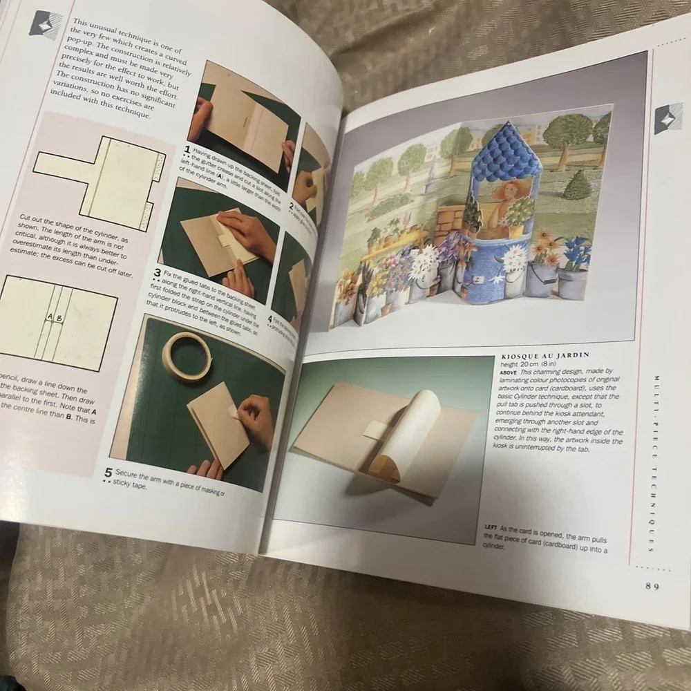 Lot Of 2 NOS Pop-Up Paper Craft Books Paul Jackson Emma Angel 3-D Cards 2005